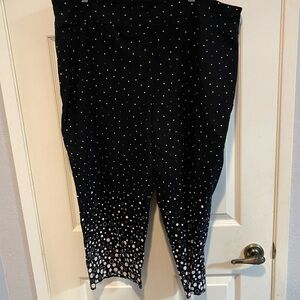 Attyre Black Leggings with White Polka Dot Accent